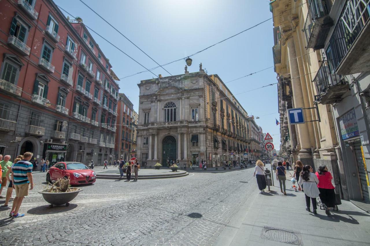 Bed and Breakfast Palazzo Doria D'Angri Neapol Exteriér fotografie